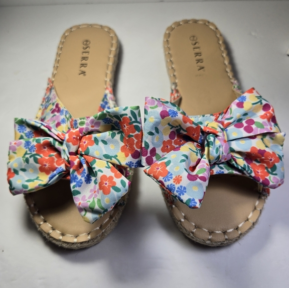 Serra Shoes - SERRA Floral Ribboned Sandal Size 7